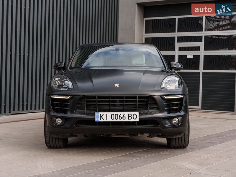 Внедорожник / Кроссовер Porsche Macan 2015 в Киеве