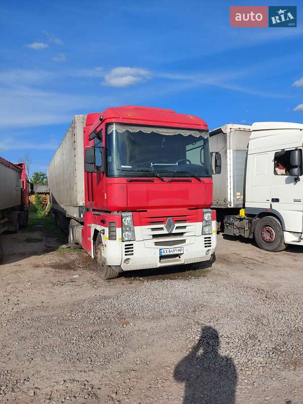 Тягач Renault Magnum 2004 в Харькове