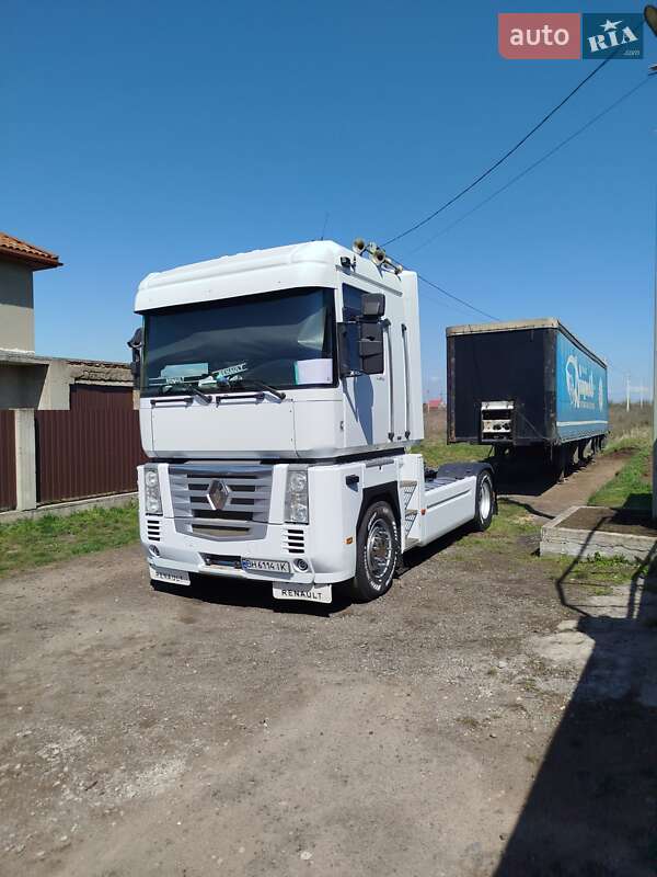 Тягач Renault Magnum 2008 в Черноморске