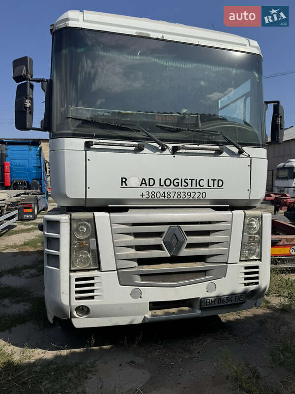 Тягач Renault Magnum 2006 в Одессе