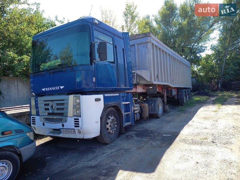 Зерновоз Renault Magnum 2006 в Черкассах