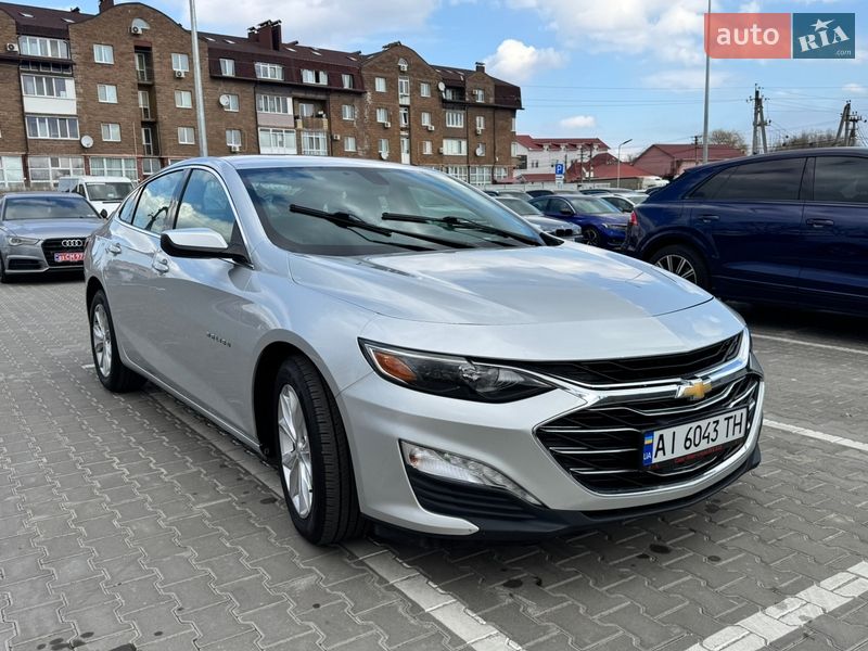 Седан Chevrolet Malibu 2019 в Киеве