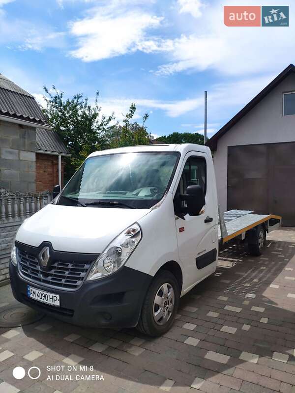 Автовоз Renault Master 2016 в Бердичеве