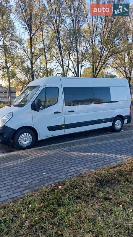 Грузопассажирский фургон Renault Master 2018 в Дубно