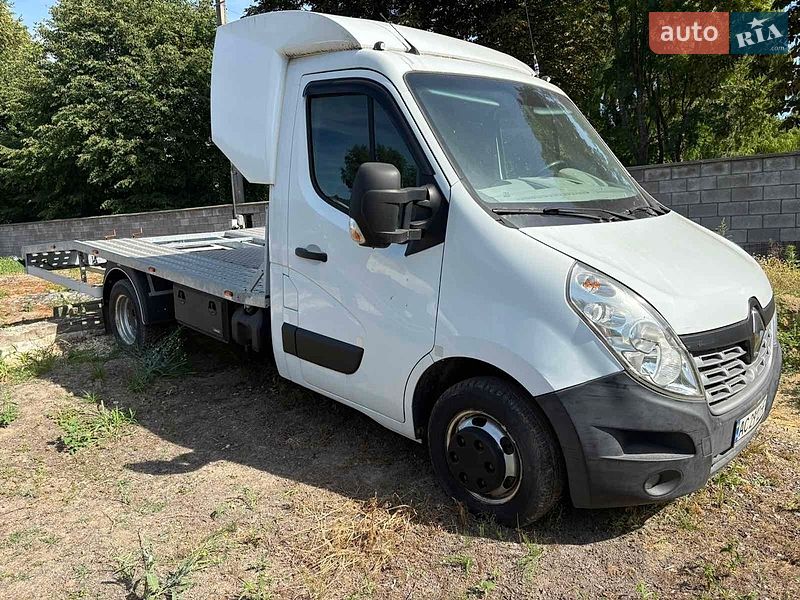 Автовоз Renault Master 2016 в Луцке