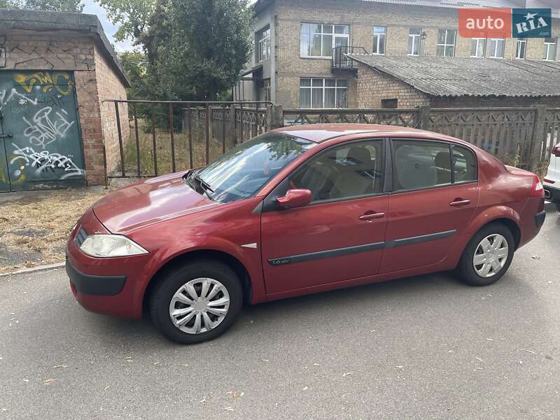 Седан Renault Megane 2004 в Киеве