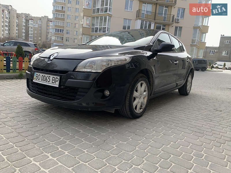 Хэтчбек Renault Megane 2012 в Тернополе