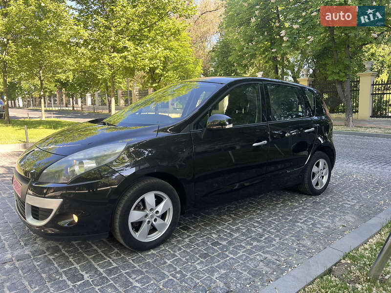 Минивэн Renault Megane 2010 в Днепре