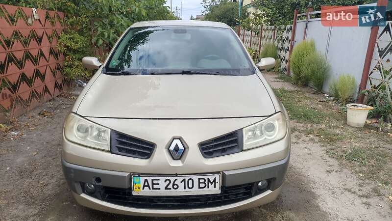 Седан Renault Megane 2006 в Днепре Седан Renault Megane 2006 в Днепре