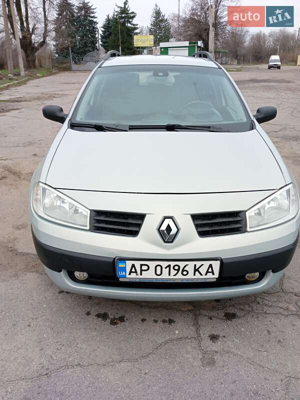 Универсал Renault Megane 2003 в Марганце