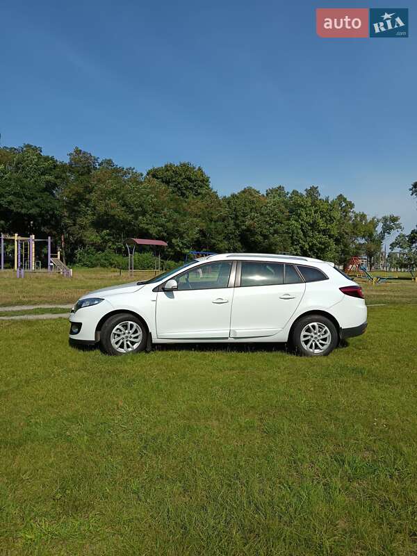 Универсал Renault Megane 2013 в Сарнах