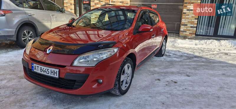 Хэтчбек Renault Megane 2010 в Ужгороде