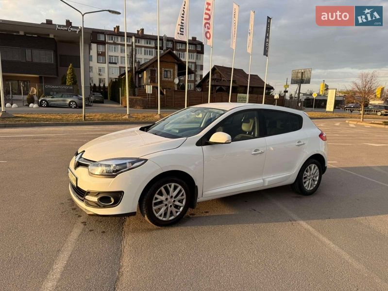 Хэтчбек Renault Megane 2015 в Киеве