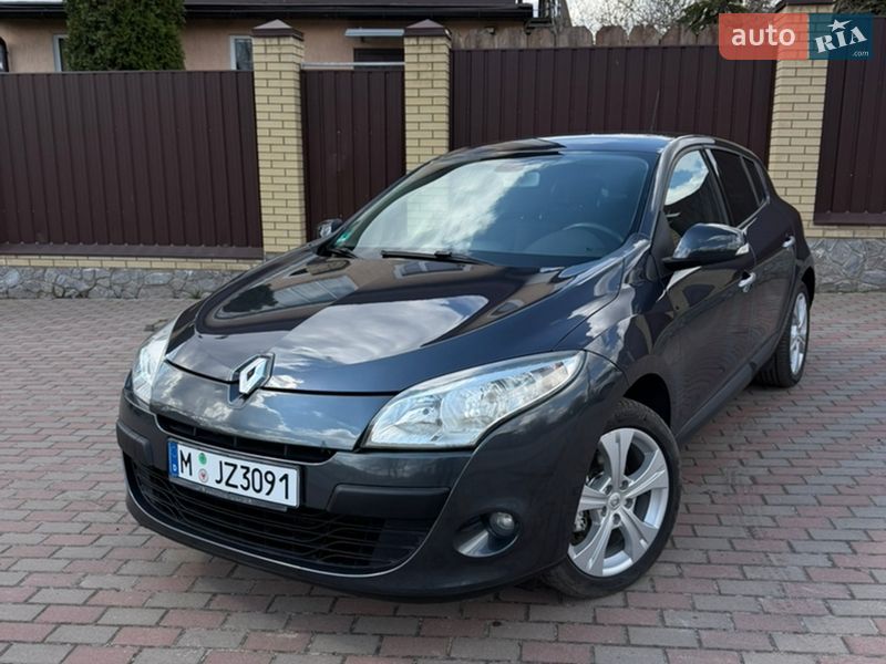 Хетчбек Renault Megane 2008 в Ромнах