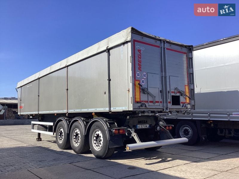 Зерновоз - полуприцеп MEGA MNL 2022 в Черкассах