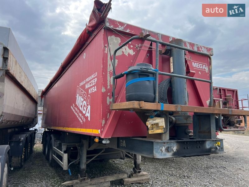 Зерновоз - полуприцеп MEGA MNW 2007 в Виннице