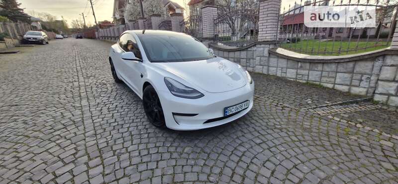 Седан Tesla Model 3 2019 в Николаеве Седан Tesla Model 3 2019 в Николаеве
