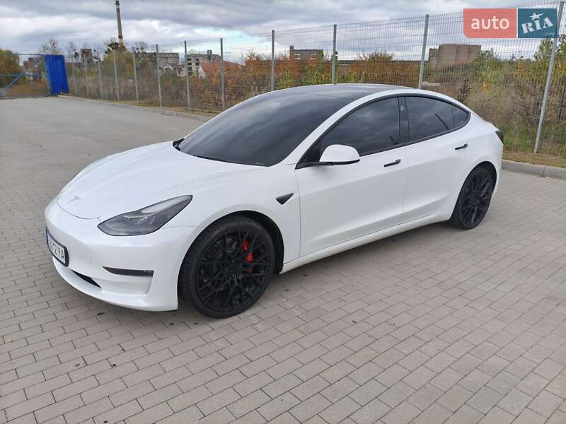 Седан Tesla Model 3 2023 в Виннице Седан Tesla Model 3 2023 в Виннице