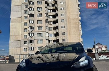 Седан Tesla Model 3 2019 в Хмельницком