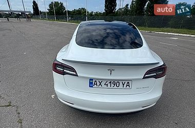 Седан Tesla Model 3 2022 в Харкові