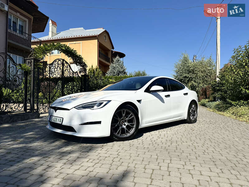 Лифтбек Tesla Model S 2022 в Черновцах Лифтбек Tesla Model S 2022 в Черновцах