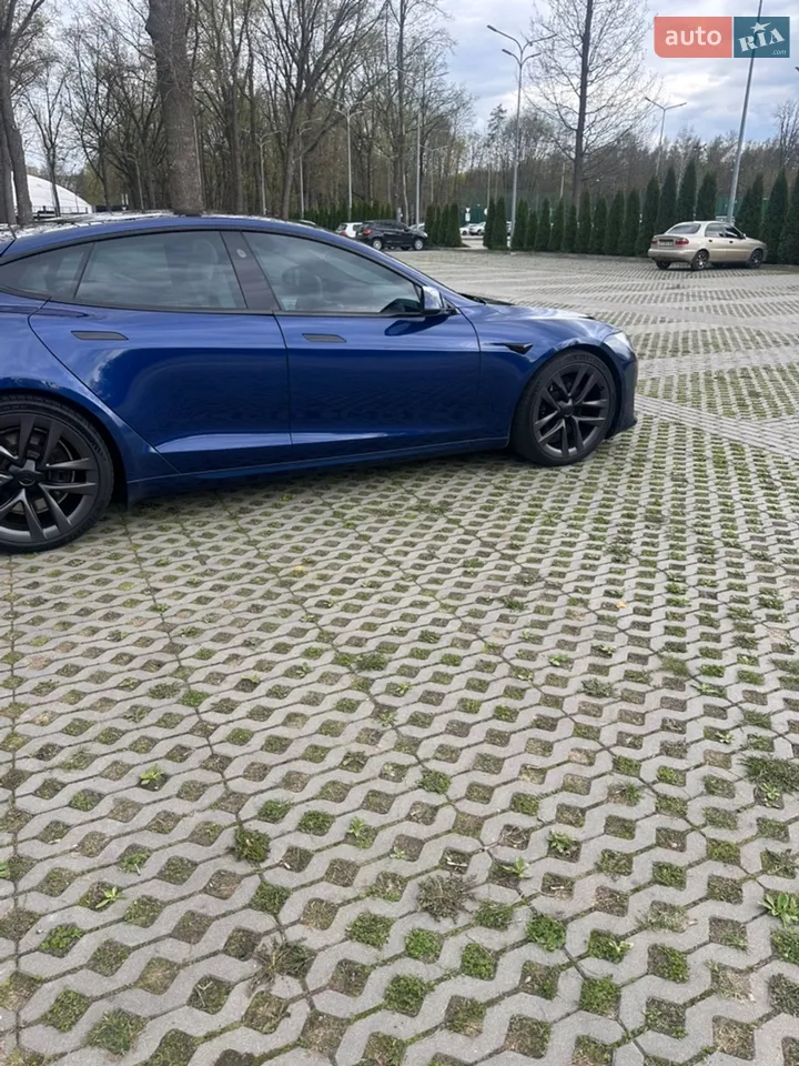 Tesla Model S 2022 photo 3