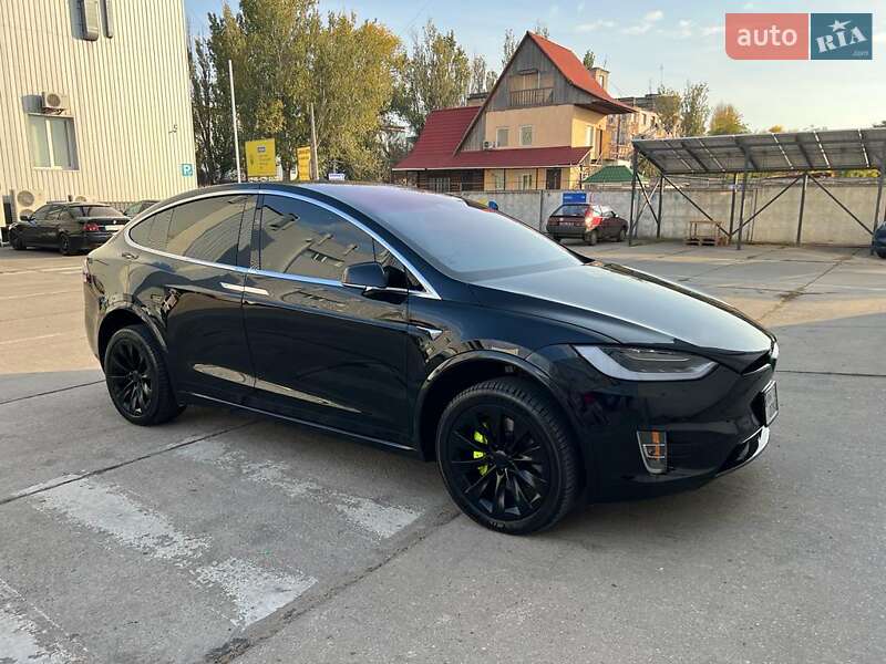 Внедорожник / Кроссовер Tesla Model X 2017 в Одессе