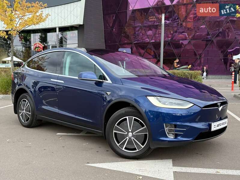 Внедорожник / Кроссовер Tesla Model X 2017 в Киеве Внедорожник / Кроссовер Tesla Model X 2017 в Киеве