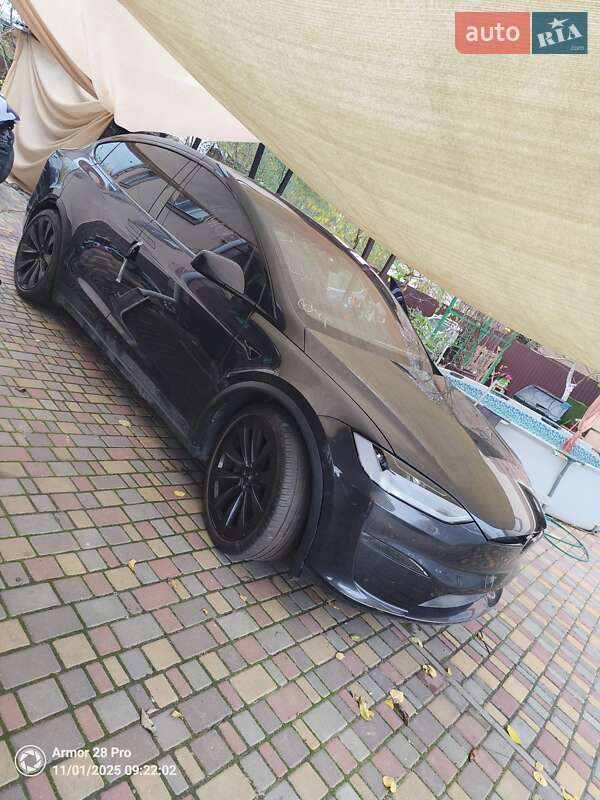 Позашляховик / Кросовер Tesla Model X 2024 в Києві