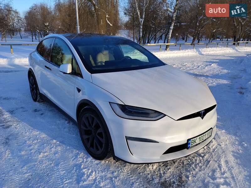 Внедорожник / Кроссовер Tesla Model X 2022 в Ровно