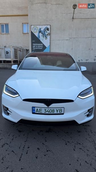 Внедорожник / Кроссовер Tesla Model X 2018 в Кривом Роге