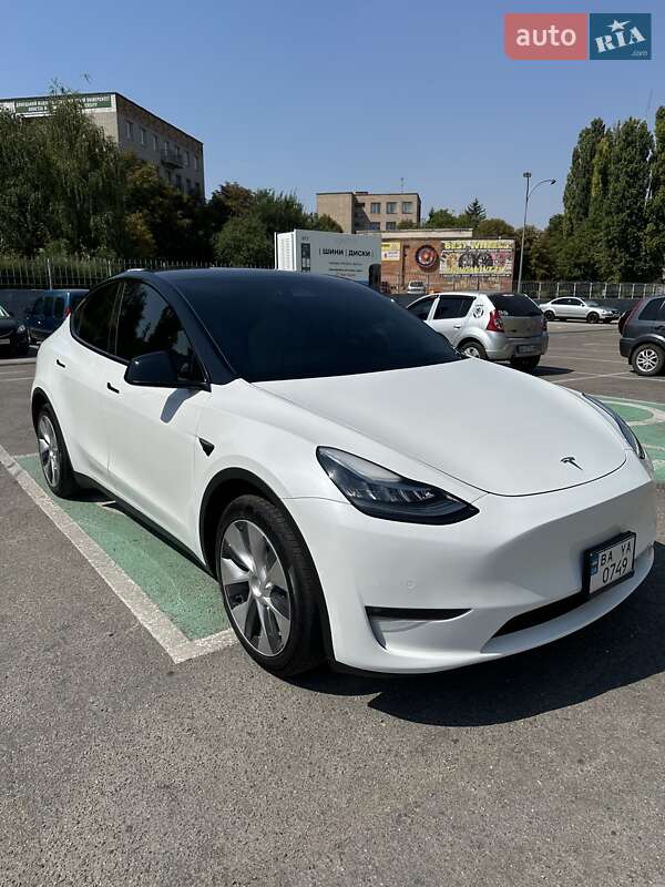 Внедорожник / Кроссовер Tesla Model Y 2022 в Кропивницком