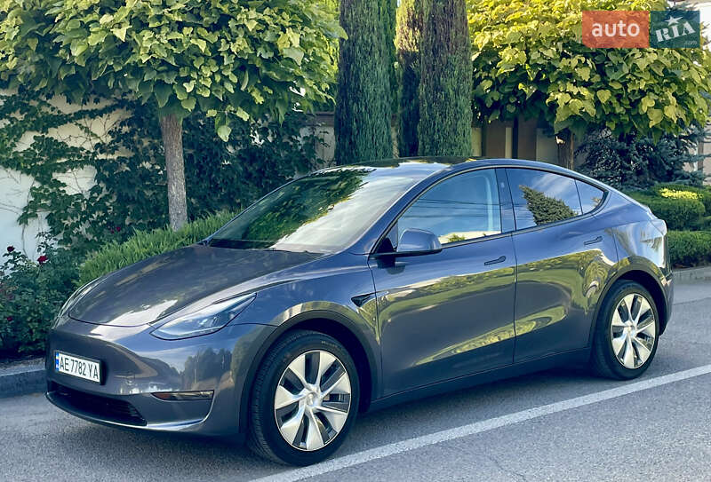 Внедорожник / Кроссовер Tesla Model Y 2023 в Днепре Внедорожник / Кроссовер Tesla Model Y 2023 в Днепре