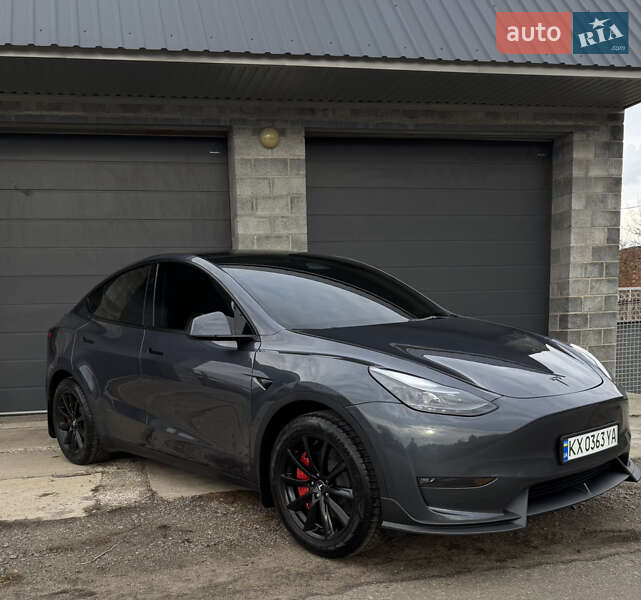 Внедорожник / Кроссовер Tesla Model Y 2023 в Харькове