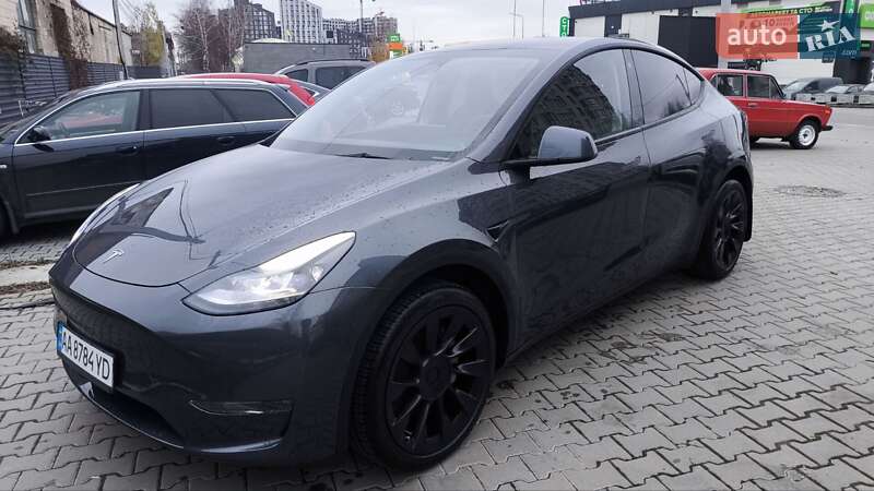 Внедорожник / Кроссовер Tesla Model Y 2022 в Киеве