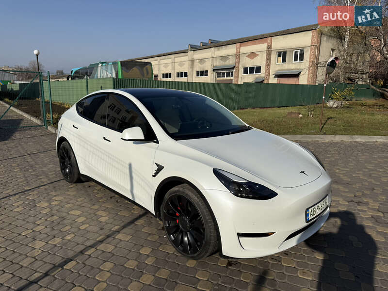 Внедорожник / Кроссовер Tesla Model Y 2022 в Виннице