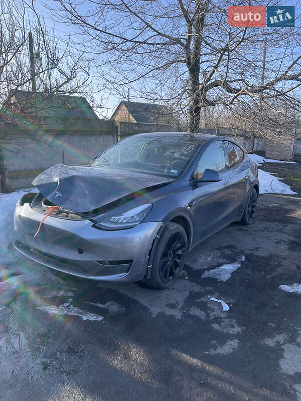 Внедорожник / Кроссовер Tesla Model Y 2023 в Ровно Внедорожник / Кроссовер Tesla Model Y 2023 в Ровно