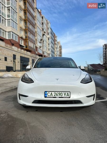Внедорожник / Кроссовер Tesla Model Y 2020 в Умани