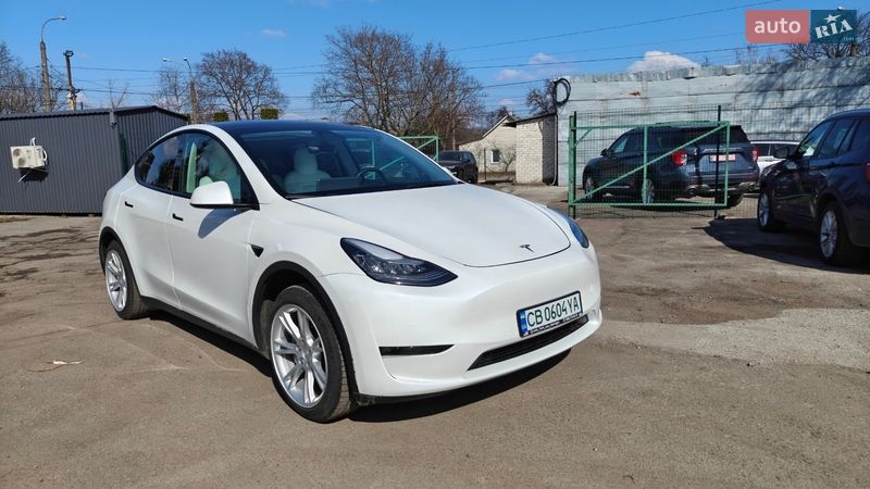 Внедорожник / Кроссовер Tesla Model Y 2021 в Чернигове Внедорожник / Кроссовер Tesla Model Y 2021 в Чернигове
