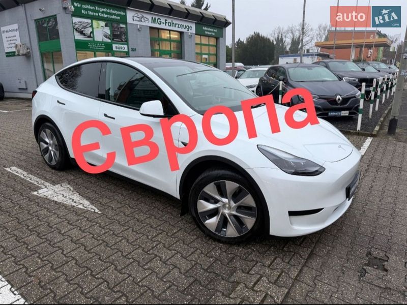 Внедорожник / Кроссовер Tesla Model Y 2023 в Березане