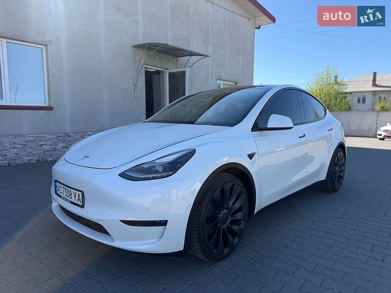 Внедорожник / Кроссовер Tesla Model Y 2022 в Луцке