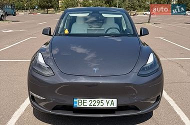 Внедорожник / Кроссовер Tesla Model Y 2023 в Николаеве