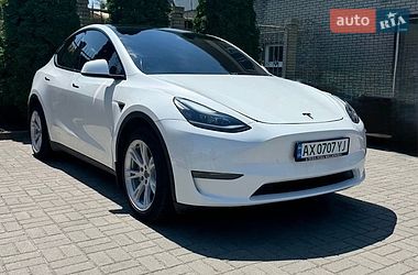 Позашляховик / Кросовер Tesla Model Y 2022 в Мерефа