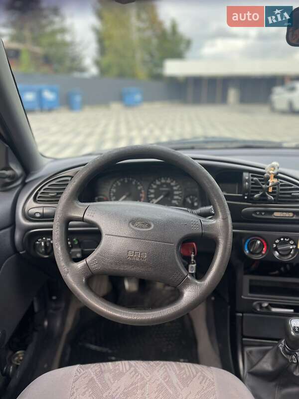 Универсал Ford Mondeo 1997 в Ужгороде Универсал Ford Mondeo 1997 в Ужгороде