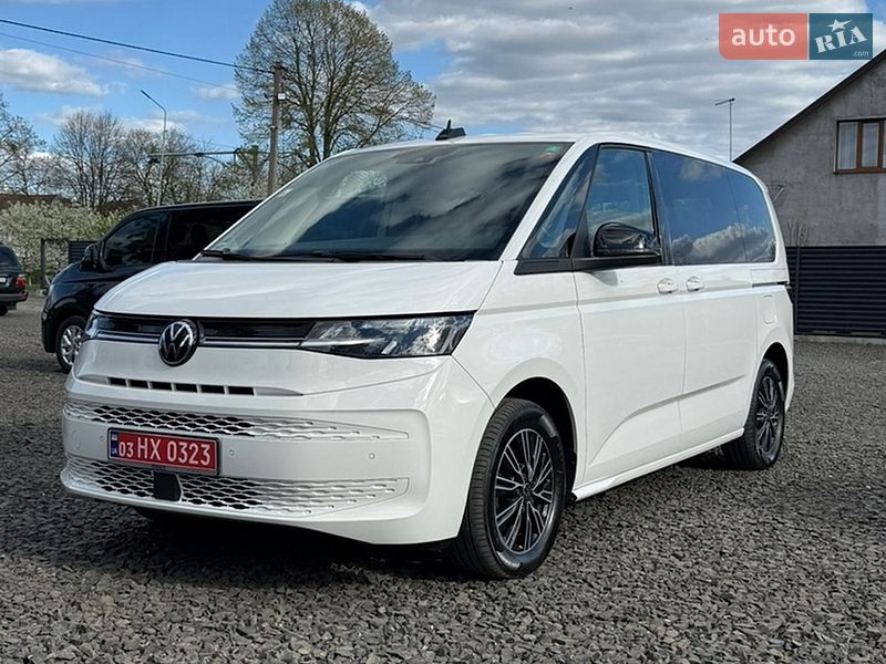 Минивэн Volkswagen Multivan 2023 в Луцке
