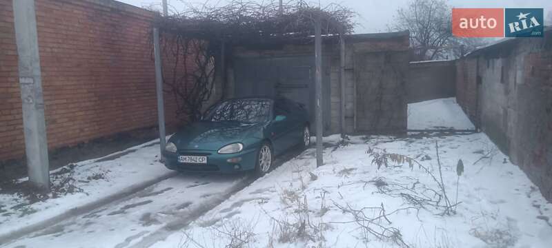 Купе Mazda MX-3 1992 в Полтаве