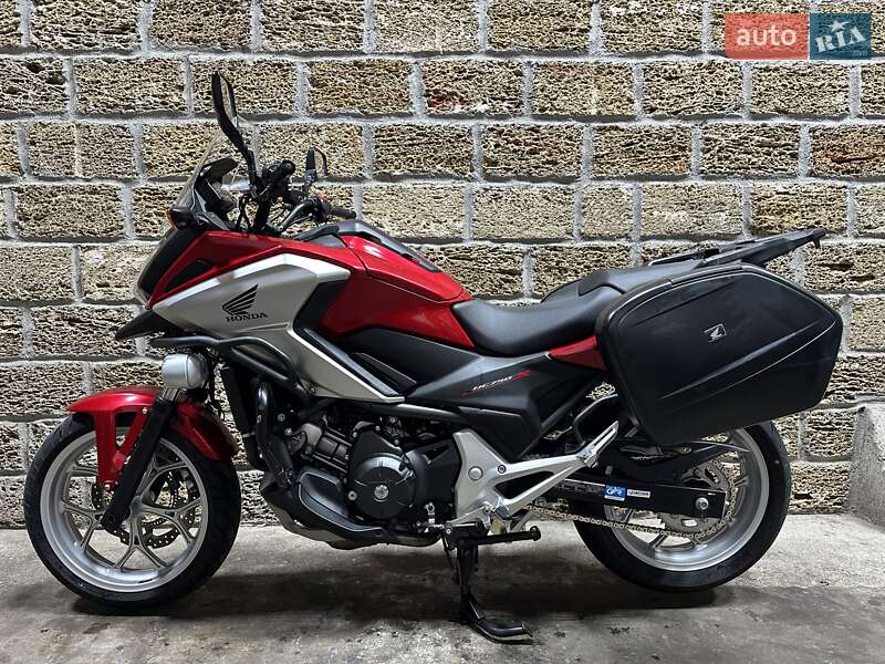 Мотоцикл Многоцелевой (All-round) Honda NC 750X 2016 в Одессе