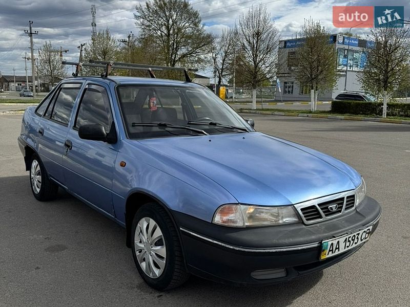 Седан Daewoo Nexia 2006 в Ирпене