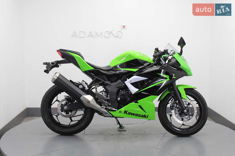 Спортбайк Kawasaki Ninja 250 2015 в Гнивани