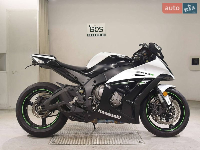 Спортбайк Kawasaki Ninja ZX-10R 2017 в Ровно Спортбайк Kawasaki Ninja ZX-10R 2017 в Ровно